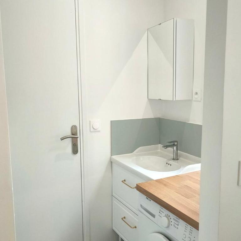 Charmant T2 proche de Montmartre - Appartement - 11