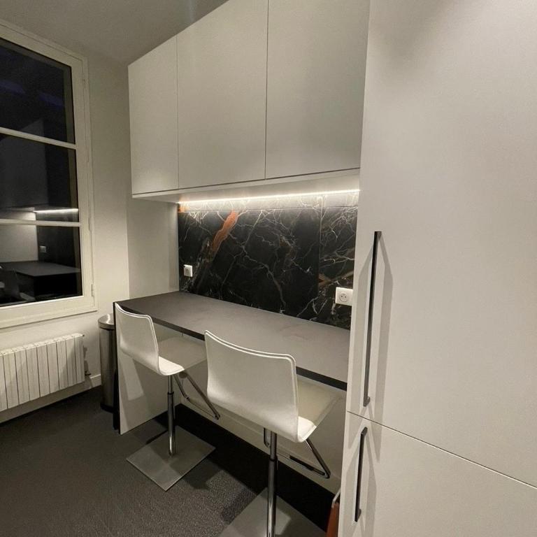 ArchitectDesigned Apartment Rennes City Centre 5 min to Train Station - One-Bedroom Apartment - 5