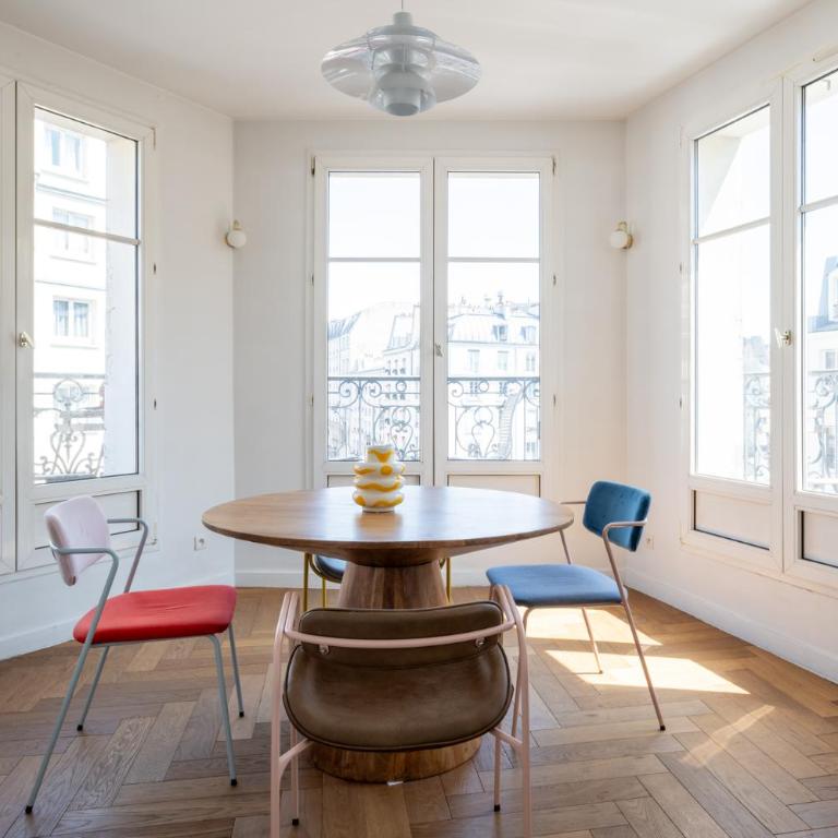Bright and Spacious 1BDR in Central Paris - Apartment - 12