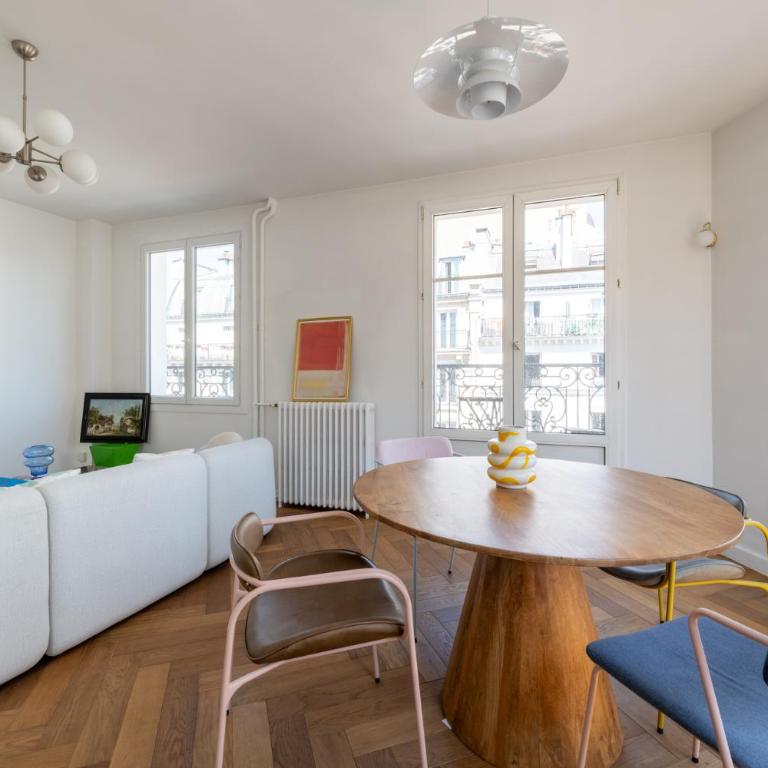 Bright and Spacious 1BDR in Central Paris - Apartment - 11