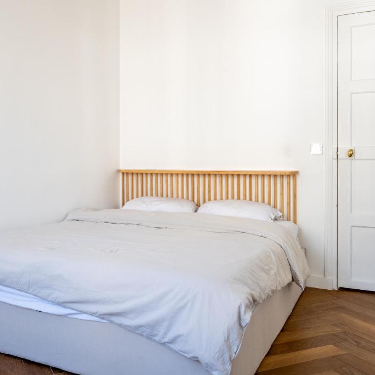 Bright and Spacious 1BDR in Central Paris - Apartment - 17