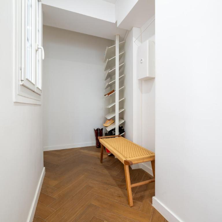 Bright and Spacious 1BDR in Central Paris - Apartment - 21
