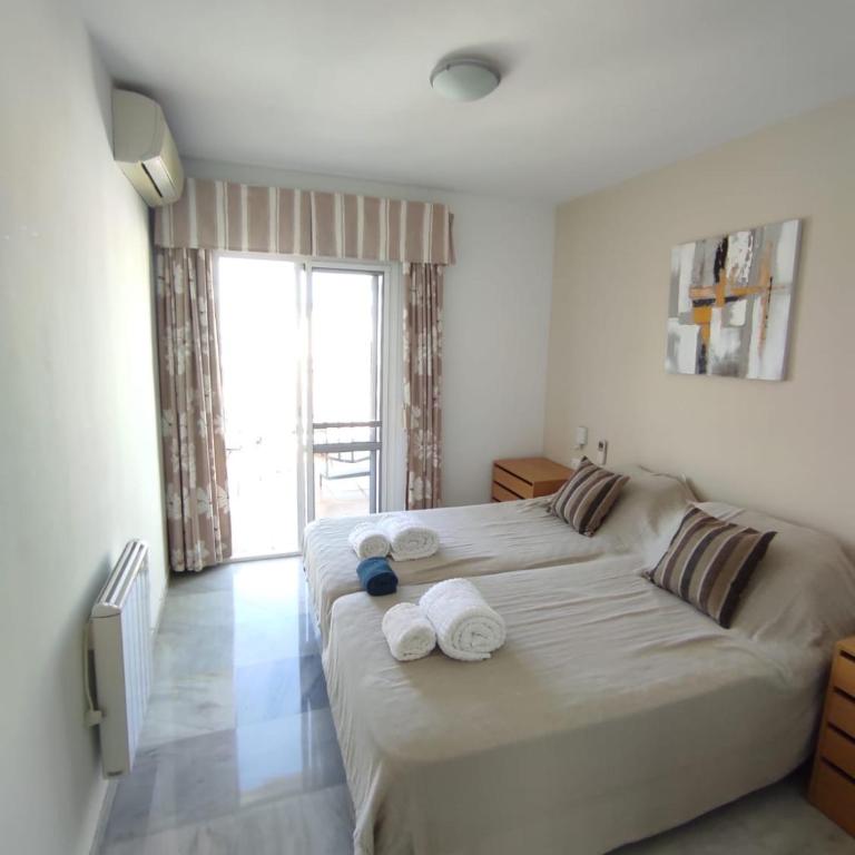 Stylish 4 bedroom Villa with private pool - Villa - 19