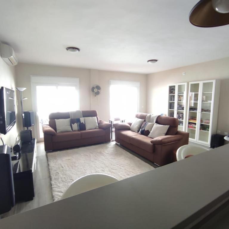 Stylish 4 bedroom Villa with private pool - Villa - 6