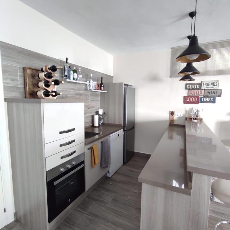 Stylish 4 bedroom Villa with private pool - Villa - 7