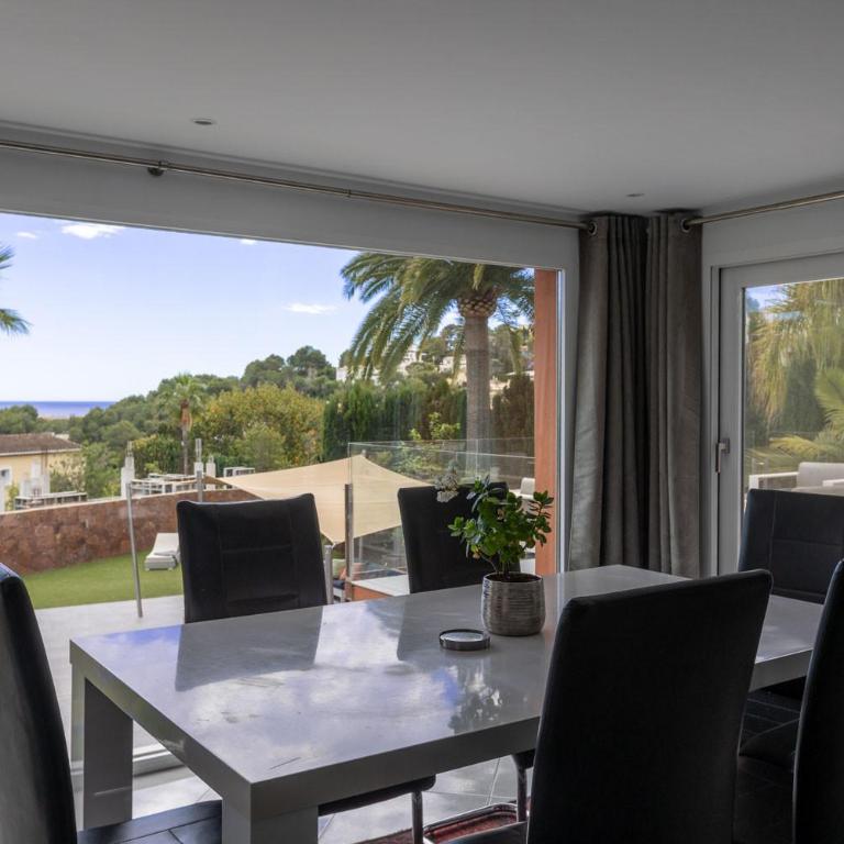Villa Fernanda by Abahana Villas - Villa - 14