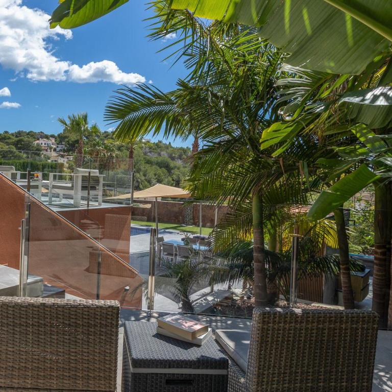Villa Fernanda by Abahana Villas - Villa - 26