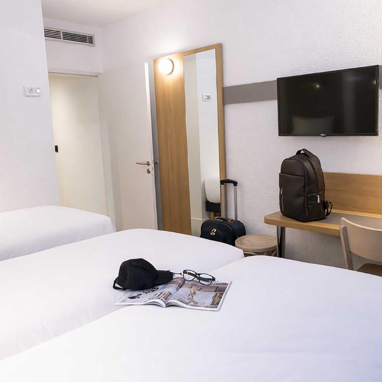 B&B HOTEL Nîmes Ville Active 3 étoiles - Chambre Triple Classique - 7