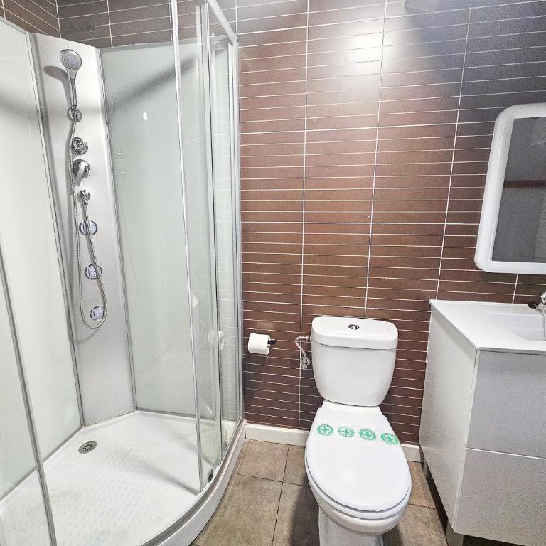 Hotel Rural Pirineo Jacetania 3000 - Habitación Triple Clásica - 5
