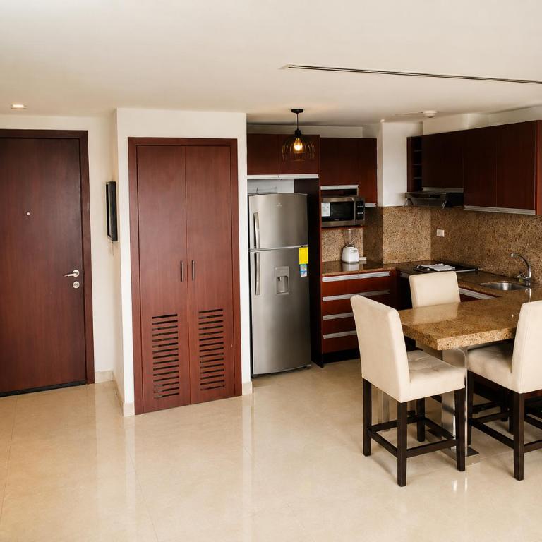 Gran Propiedad en Samborondon Guayaquil - Apartamento de 2 dormitorios - 3
