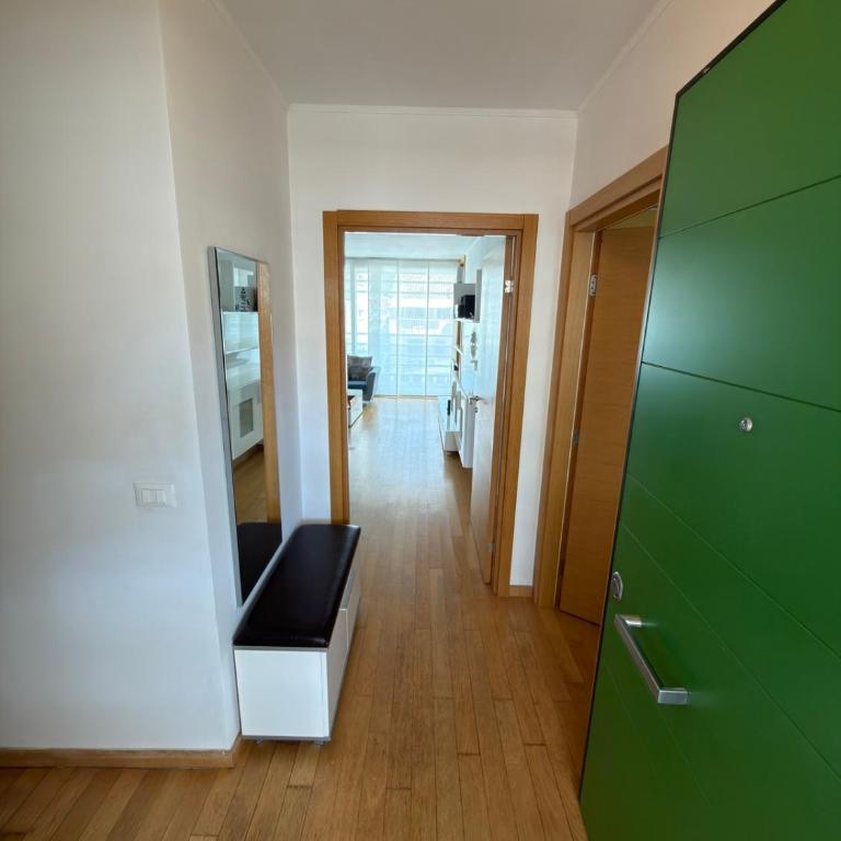 Urban two bedroom apartment - Apartman sa 2 Spavaće Sobe - 9