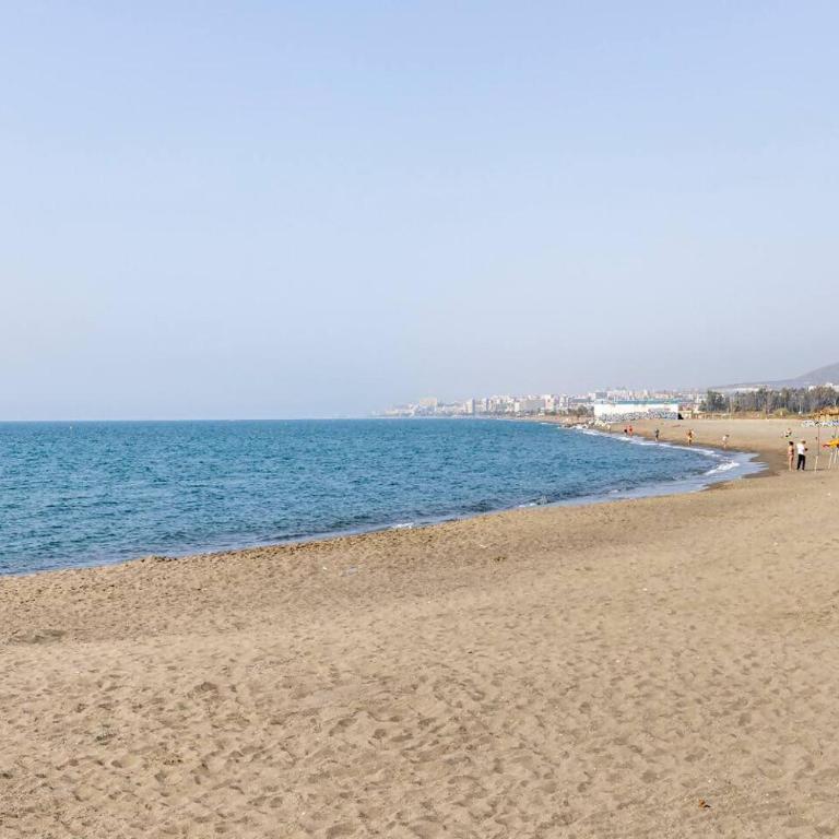 Apartamento con vistas al mar a 1 min. de la playa - Two-Bedroom Apartment - 42