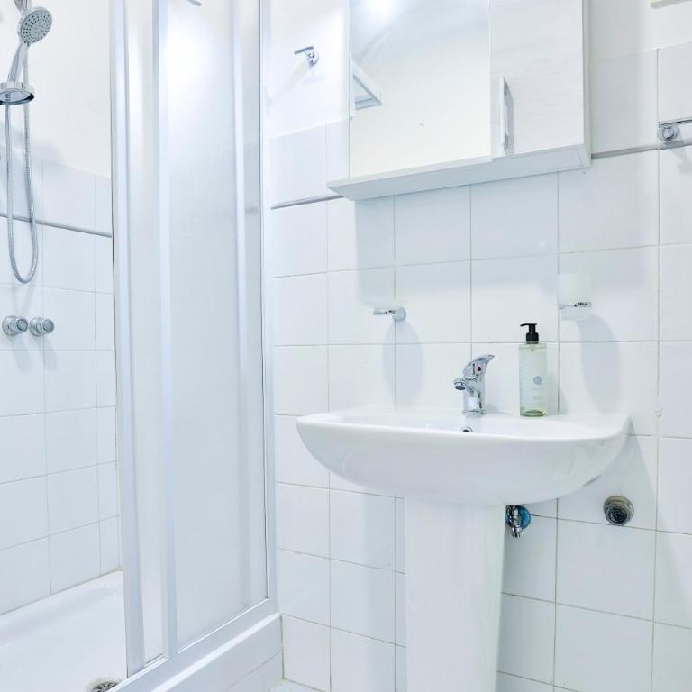 GuestHost - Nardones Urban Nest - Appartamento con 2 Camere da Letto - 17