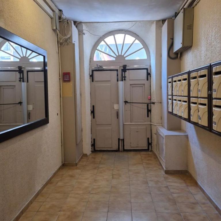 Rue Hoche cocon pour 2-3 personnes - Appartement - 18