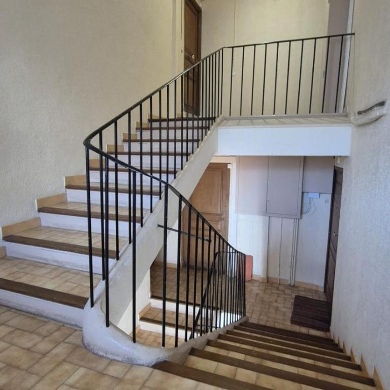 Rue Hoche cocon pour 2-3 personnes - Appartement - 17
