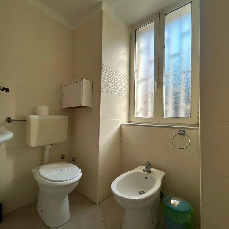 Suite Contè Poderico - Zimmer mit Kingsize-Bett und Balkon - 29