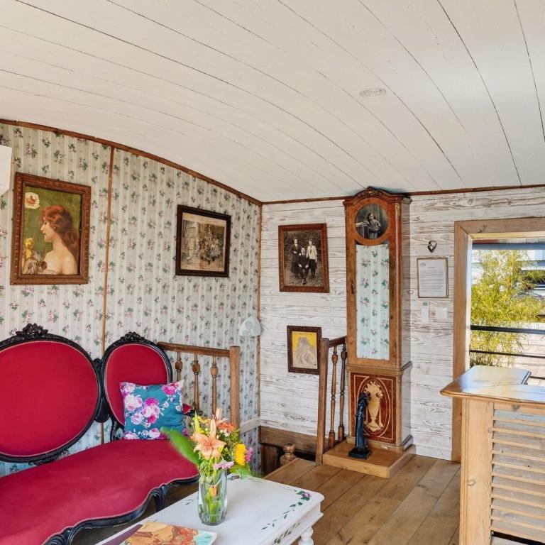 Superbe Péniche En Centre Ville - Appartement avec Balcon - 22