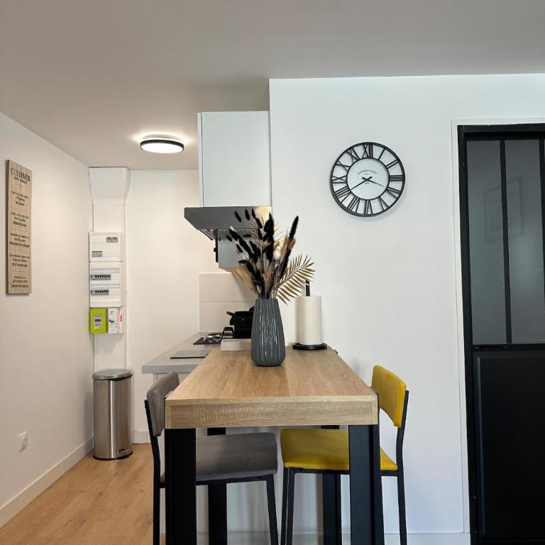 LOGEMENT 6 parking gratuit - Apartment mit 1 Schlafzimmer - 15