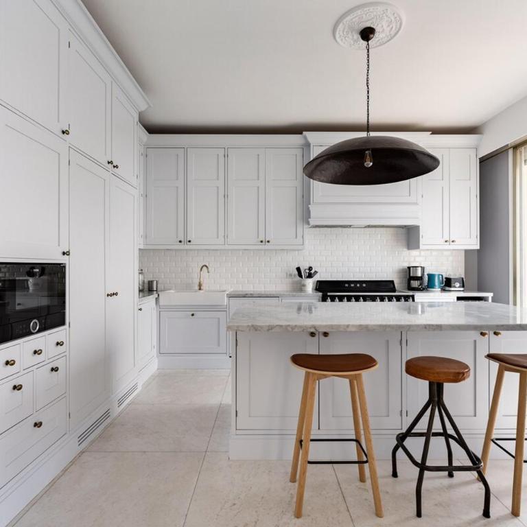 Penthouse apartment with roof terrace by the beach - Appartement - 64
