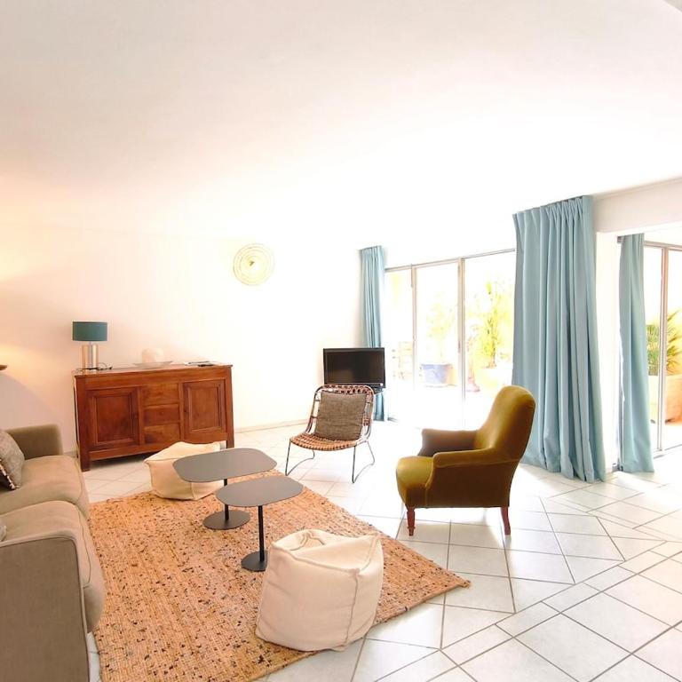 La Petite Campagne-Pool-Good Life - Villa 2 Chambres - 2