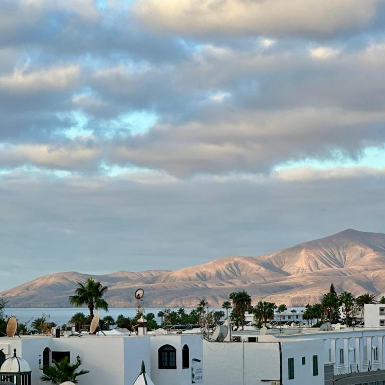 Casa Josephine Lanzarote, spectacular sea views & FREE WiFi - Apartamento de 2 dormitorios - 19