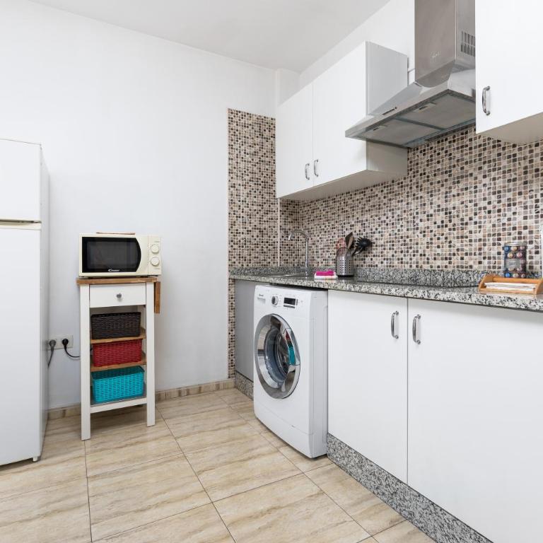 Home2Book Betty's Chic City Apartment - Studio - 4