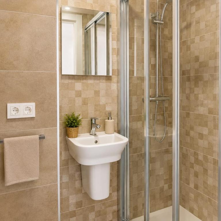 Bonito apartamento para disfrutar en Benidorm - Apartamento de 2 dormitorios - 11