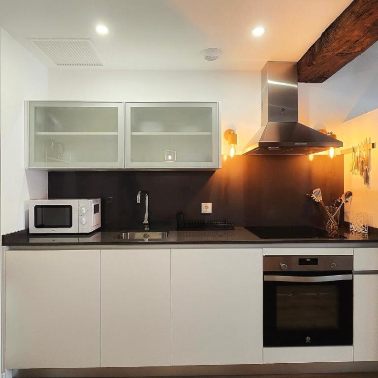 Apartamentos Almada - calle Alfonso - Plaza SAS - Appartamento Deluxe - 5