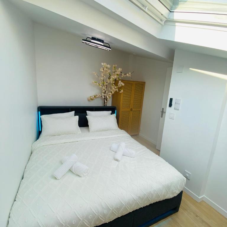 Plage et centre ville à pied, la maison de la Pinède et la Pinasse sont climatisées avec ménage, draps et serviettes inclus - Casa con 1 dormitorio - 2