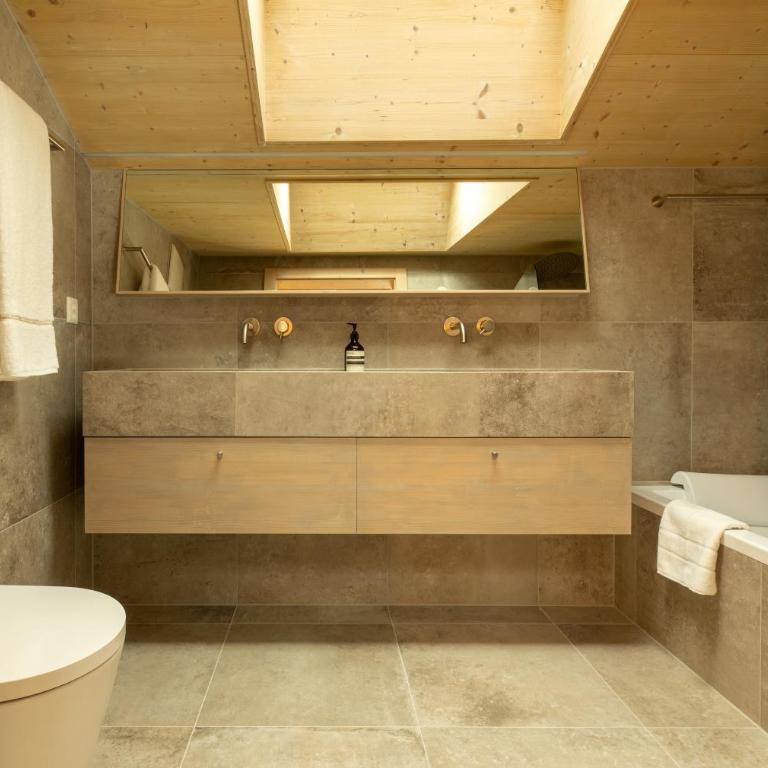 Historic Mazot Retreat by Mrs Miggins - Superior Chalet - 7