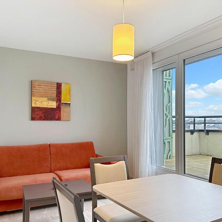 Terres de France - Appart Hôtel Rouen Flaubert - Apartamento de 1 dormitorio con terraza - 1