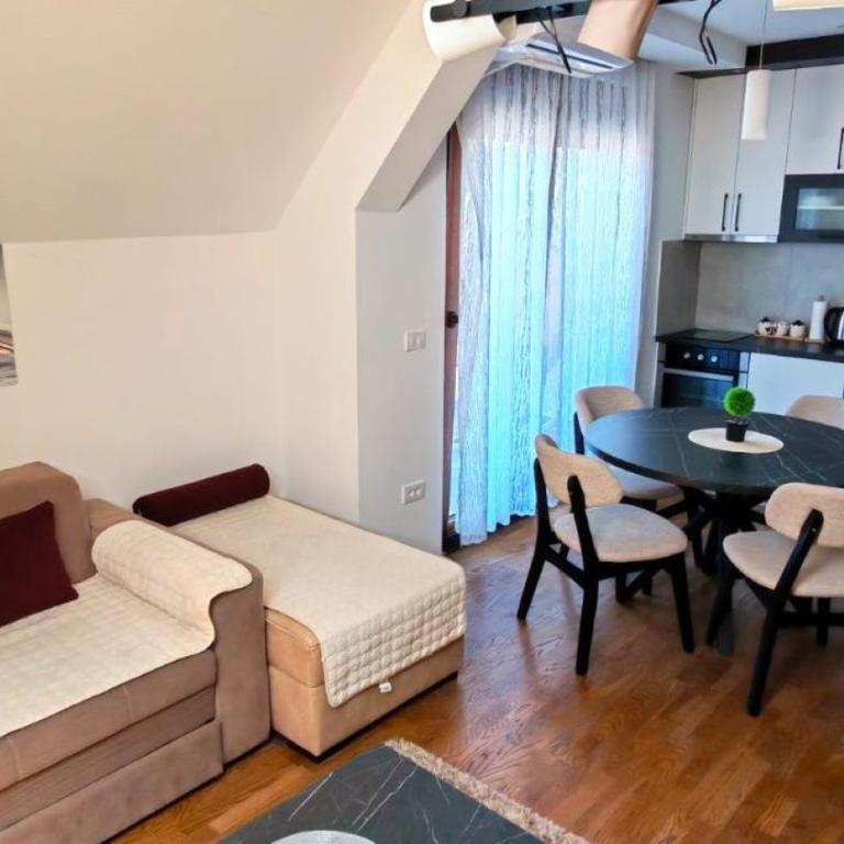 Apart kompleks Binis - Apartment mit Balkon - 4