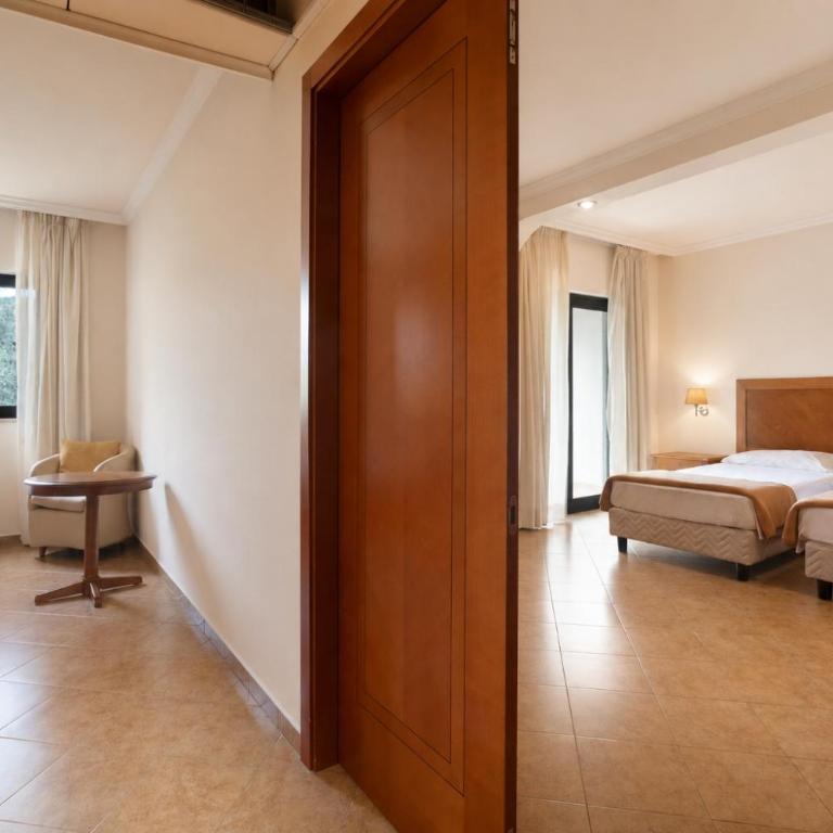 Suites Del Borgo - Camera Familiare Standard - 3