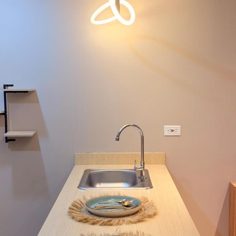Lujoso loft céntrico con balcón - Apartamento Deluxe de 1 dormitorio con vistas a la ciudad - 6