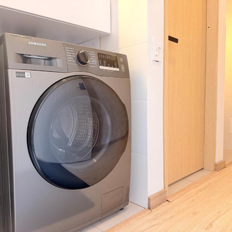 Lujoso loft céntrico con balcón - Apartamento Deluxe de 1 dormitorio con vistas a la ciudad - 10