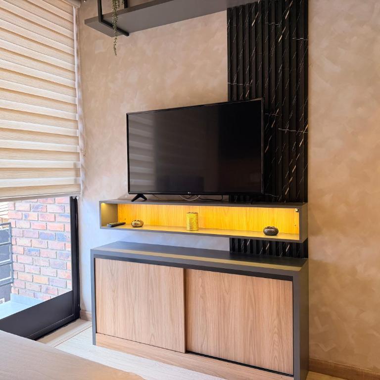 Lujoso loft céntrico con balcón - Apartamento Deluxe de 1 dormitorio con vistas a la ciudad - 5