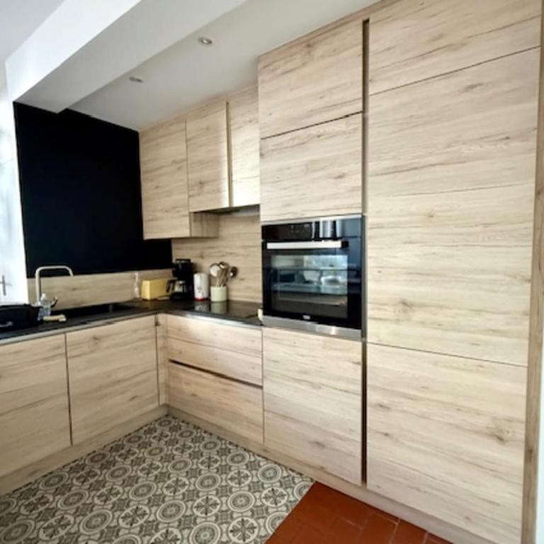 Bright triplex in the heart of La Rochelle - Appartement - 9