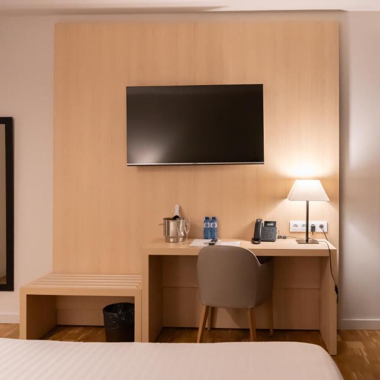 Hotel Lauria - Habitación Doble con balcón - 1 o 2 camas - 13