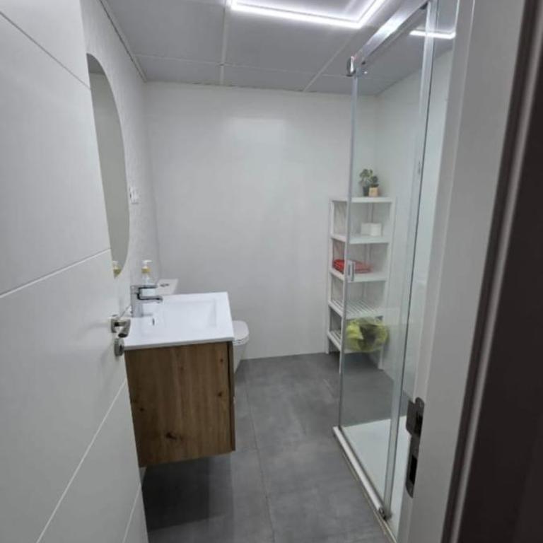 Nathannoel II - Chambre Double Standard avec Salle de Bains Commune - 3