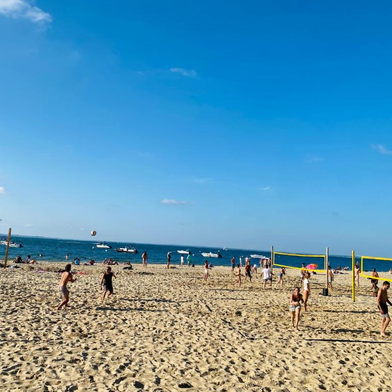 Plage et centre ville à pied, la maison de la Pinède et la Pinasse sont climatisées avec ménage, draps et serviettes inclus - Casa de 2 dormitorios - 16