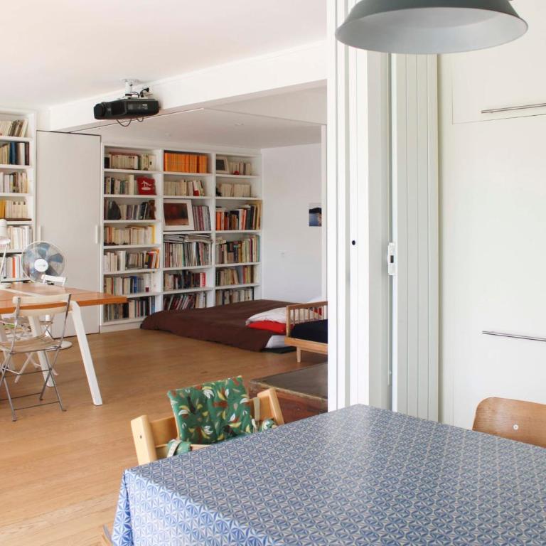 Spacious cocoon with a terrace view on the canal - Apartment - 13