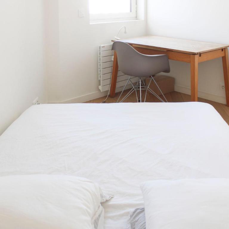 Spacious cocoon with a terrace view on the canal - Apartment - 26
