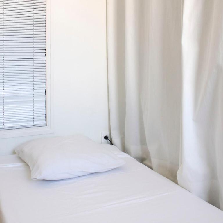 Spacious cocoon with a terrace view on the canal - Apartment - 37