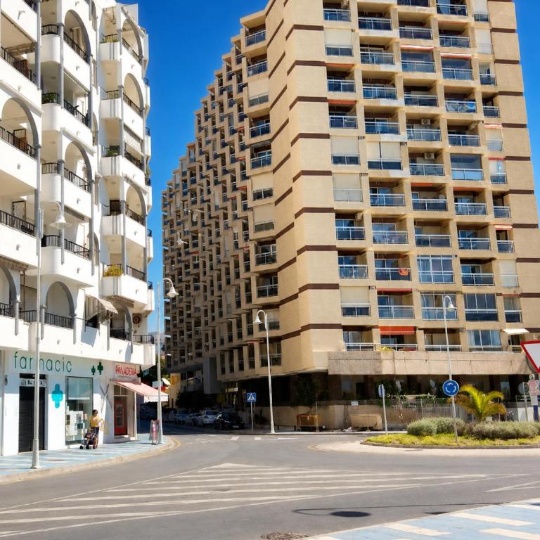 Modern apartment with premium views, 2 terraces and Pool 365 days - Apartamento de 1 dormitorio - 9