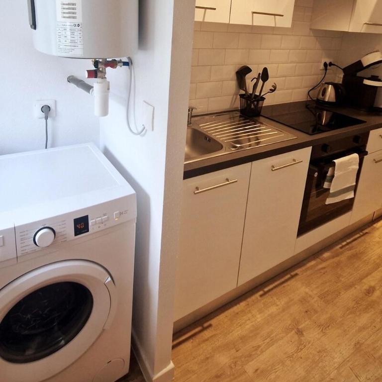 T2 calme rénové 1-4 pers parking tram 1 - Apartment mit 1 Schlafzimmer - 3