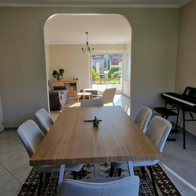 spacious apartment terrace with mountain view - Appartement 2 Chambres - 4