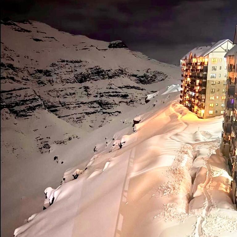 Luxury Ski In Ski Out Apartment Valle Nevado - Apartamento de 3 dormitorios - 1