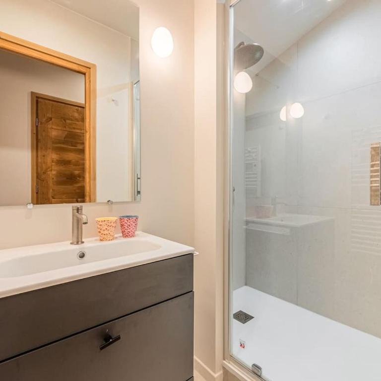 Grand appartement 5 pièces pour 8 personnes avec parking à Châtel - FR-1-676-220 - Appartement - 17