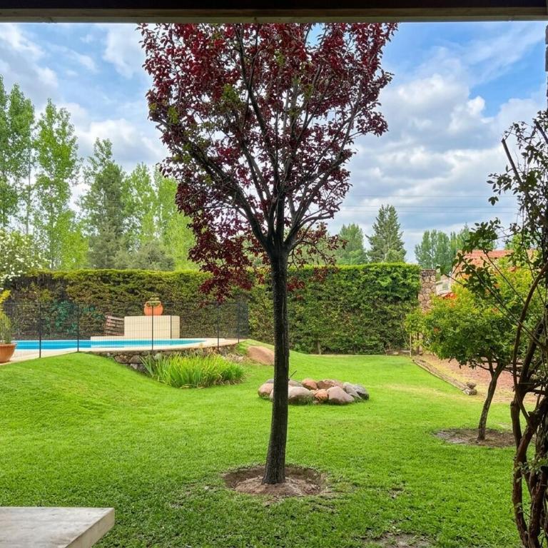 Casa italiana con piscina y jardín - 4 hab - Casa de 4 dormitorios - 25