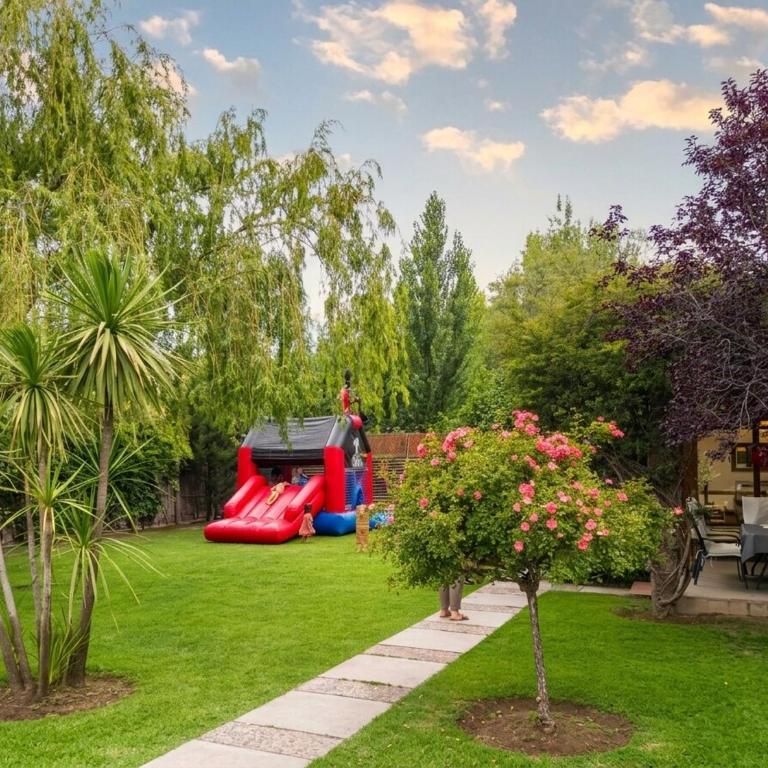 Casa italiana con piscina y jardín - 4 hab - Casa de 4 dormitorios - 20